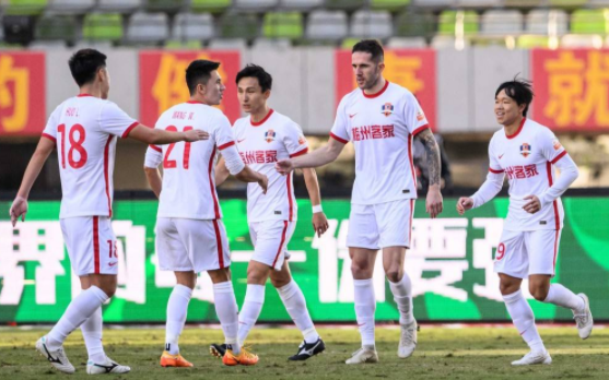 中超-茹子楠世界波董洪麟染红 梅州1-0胜10人亚泰 中超-茹子楠世界波董洪麟染红 梅州1-0胜10人亚泰