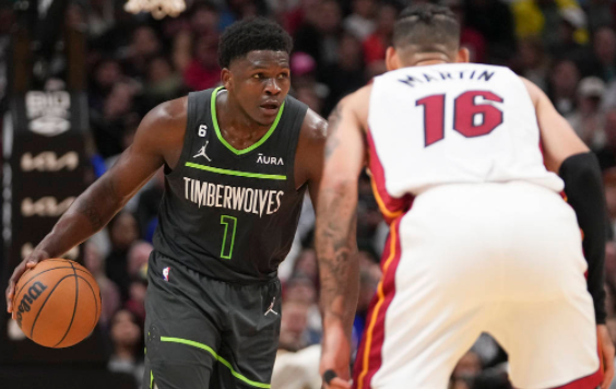 洛瑞18+9巴特勒缺阵 爱德华兹29分森林狼110-113不敌热火 洛瑞18+9巴特勒缺阵 爱德华兹29分森林狼110-113不敌热火