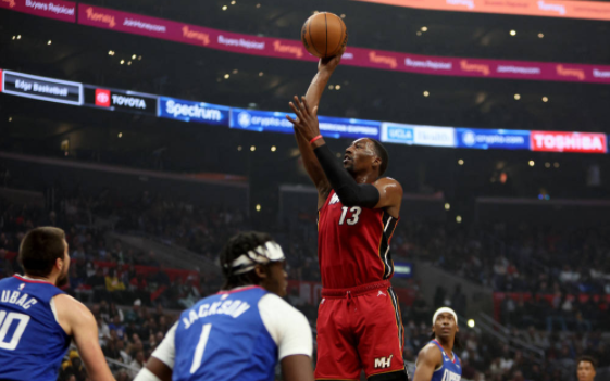 NBA-快船100-110不敌热火遭遇3连败 阿德巴约31+13乔治25分 NBA-快船100-110不敌热火遭遇3连败 阿德巴约31+13乔治25分