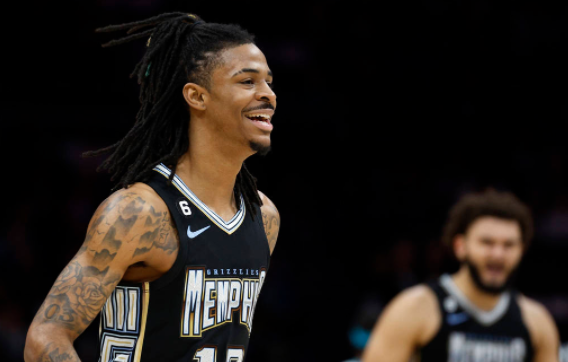 新生代对决!莫兰特23+8三球23+12 灰熊131-107狂胜黄蜂斩4连胜 新生代对决!莫兰特23+8三球23+12 灰熊131-107狂胜黄蜂斩4连胜