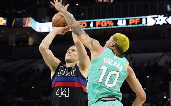 NBA-马刺121-109胜活塞 博扬21分珀尔特尔11+16 琼斯23分 NBA-马刺121-109胜活塞 博扬21分珀尔特尔11+16 琼斯23分