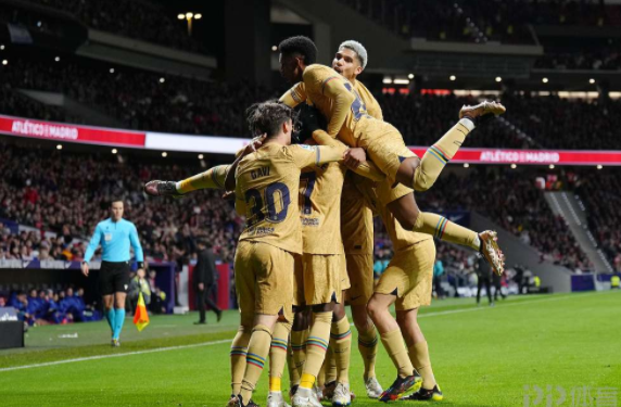 西甲-巴萨1-0马竞3分领跑 登贝莱制胜费兰萨维奇补时打架染红 西甲-巴萨1-0马竞3分领跑 登贝莱制胜费兰萨维奇补时打架染红