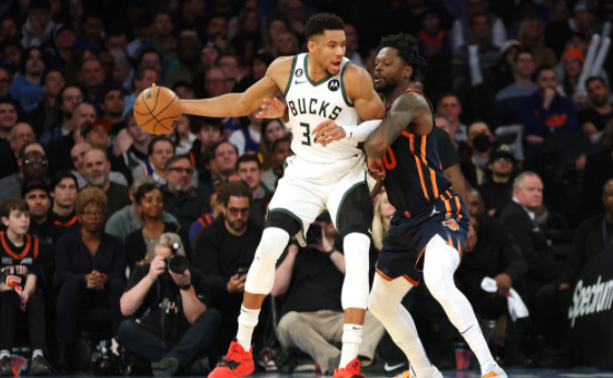 NBA-雄鹿111-107险胜尼克斯 字母哥22+10兰德尔25+16 布伦森空砍44分 NBA-雄鹿111-107险胜尼克斯 字母哥22+10兰德尔25+16 布伦森空砍44分