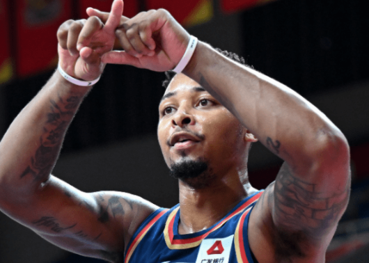 皮特森狂砍39+5+8 阿丘尔20+11 同曦107-84轻取四川 皮特森狂砍39+5+8 阿丘尔20+11 同曦107-84轻取四川