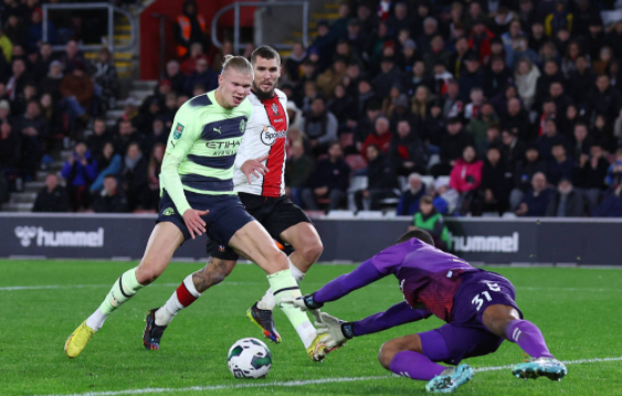 英联杯-曼城0-2南安普顿遭淘汰,杰内波、马拉破门 英联杯-曼城0-2南安普顿遭淘汰,杰内波、马拉破门