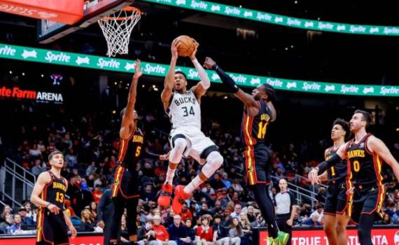 NBA-雄鹿114-105擒老鹰 字母哥另类两双特雷-杨休战 霍勒迪27+4+5 NBA-雄鹿114-105擒老鹰 字母哥另类两双特雷-杨休战 霍勒迪27+4+5