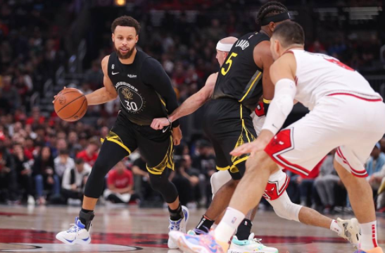 库里20+10汤普森8记三分 武切维奇43分公牛132-118胜勇士 库里20+10汤普森8记三分 武切维奇43分公牛132-118胜勇士