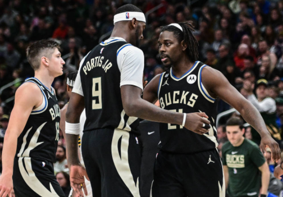 NBA-雄鹿132-119送步行者4连败 字母哥继续缺阵霍勒迪35+11 特纳30分 NBA-雄鹿132-119送步行者4连败 字母哥继续缺阵霍勒迪35+11 特纳30分