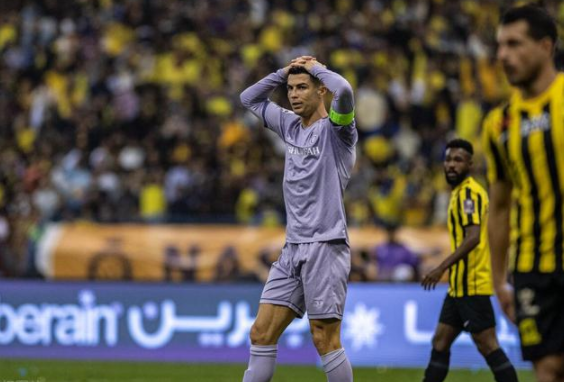 沙超杯-利雅得胜利1-3吉达联合 C罗头球造险塔利斯卡破门 沙超杯-利雅得胜利1-3吉达联合 C罗头球造险塔利斯卡破门