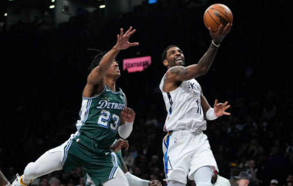 NBA-篮网爆冷122-130不敌活塞遭2连败 欧文空砍40+5+6西蒙斯伤退 NBA-篮网爆冷122-130不敌活塞遭2连败 欧文空砍40+5+6西蒙斯伤退