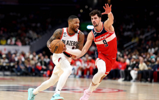 NBA-开拓者124-116大逆转奇才 利拉德29+6比尔34分 小西蒙斯33分 NBA-开拓者124-116大逆转奇才 利拉德29+6比尔34分 小西蒙斯33分