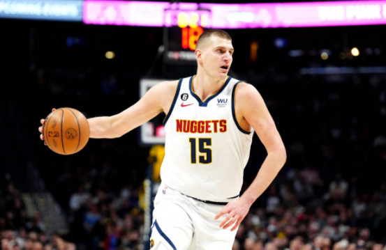 约基奇砍三双小波特手感炸裂30+ 掘金146-112轻取森林狼避连败 约基奇砍三双小波特手感炸裂30+ 掘金146-112轻取森林狼避连败