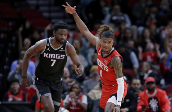 福克斯罚球绝杀砍31+11 杰伦-格林41分国王130-128送火箭4连败 福克斯罚球绝杀砍31+11 杰伦-格林41分国王130-128送火箭4连败