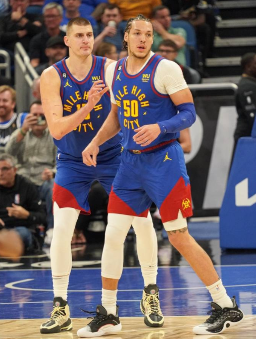 戈登37+14约基奇两双+7失误 魔术主场115-104轻取掘金 戈登37+14约基奇两双+7失误 魔术主场115-104轻取掘金