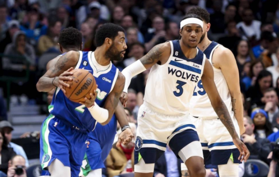 东契奇砍33+12+6欧文36分 独行侠121-124惜败森林狼遭2连败 东契奇砍33+12+6欧文36分 独行侠121-124惜败森林狼遭2连败