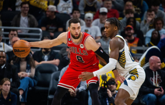 希尔德27分 特纳17+9 拉文35+11+7 步行者117-113逆转公牛 希尔德27分 特纳17+9 拉文35+11+7 步行者117-113逆转公牛