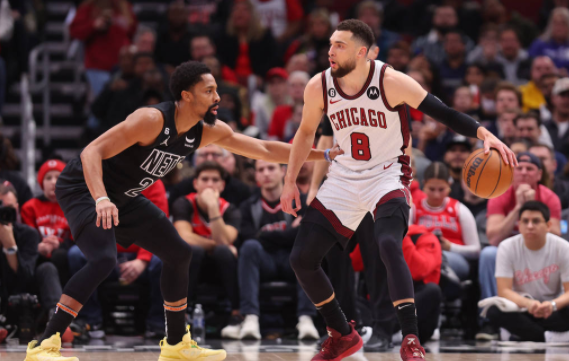 拉文三节打卡32+6 德罗赞17分 公牛131-87血洗篮网止6连败 拉文三节打卡32+6 德罗赞17分 公牛131-87血洗篮网止6连败