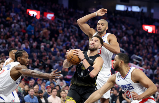 普尔34分 克莱19+11 莱昂纳德21+7 勇士115-91送快船4连败 普尔34分 克莱19+11 莱昂纳德21+7 勇士115-91送快船4连败