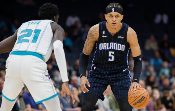 班凯罗31+6 乌布雷29+10 罗齐尔22+6 魔术117-106轻取黄蜂 班凯罗31+6 乌布雷29+10 罗齐尔22+6 魔术117-106轻取黄蜂