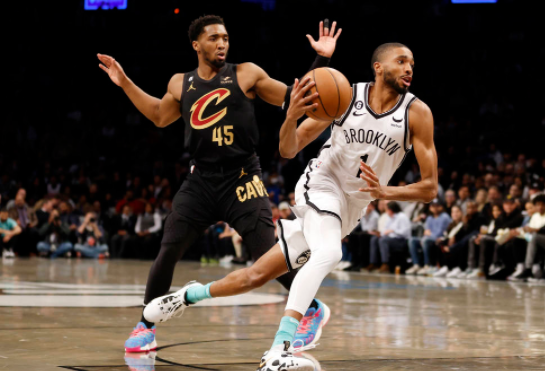 奥科罗三分准绝杀米切尔31分 大桥32+6篮网114-116负骑士遭5连败 奥科罗三分准绝杀米切尔31分 大桥32+6篮网114-116负骑士遭5连败