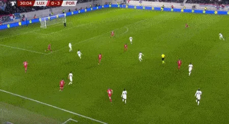 1679877199645430.gif 5.gif