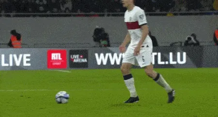 1679877204362445.gif 4.gif