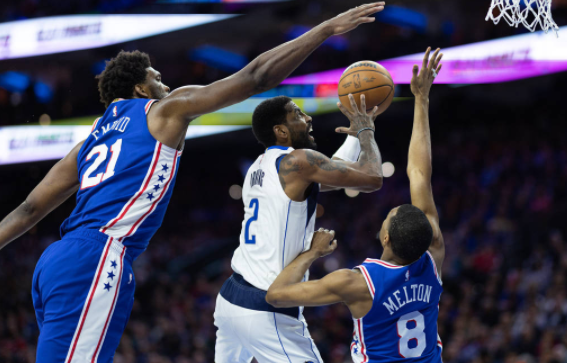 恩比德25+9 哈登15+12 东欧合砍47分 76人116-108逆转战胜独行侠 恩比德25+9 哈登15+12 东欧合砍47分 76人116-108逆转战胜独行侠