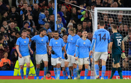 周末焦点战:曼城主场火拼利物浦 拜仁多特打响国家德比 周末焦点战:曼城主场火拼利物浦 拜仁多特打响国家德比