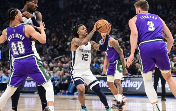 JJJ砍36+4莫兰特12+8 灰熊7人得分上双137-114力擒雄鹿 JJJ砍36+4莫兰特12+8 灰熊7人得分上双137-114力擒雄鹿