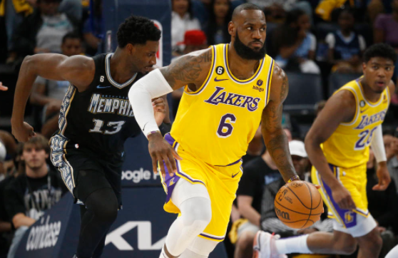 詹姆斯28+12莫兰特缺席 浓眉低迷13分湖人93-103负灰熊战至1-1 詹姆斯28+12莫兰特缺席 浓眉低迷13分湖人93-103负灰熊战至1-1