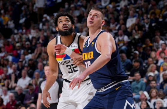 约基奇27+9+9爱德华兹空砍41分 穆雷40分掘金122-113森林狼 约基奇27+9+9爱德华兹空砍41分 穆雷40分掘金122-113森林狼