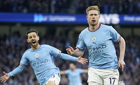 英超-曼城主场4-1双杀阿森纳 德布劳内2射1传哈兰德1射2传 英超-曼城主场4-1双杀阿森纳 德布劳内2射1传哈兰德1射2传