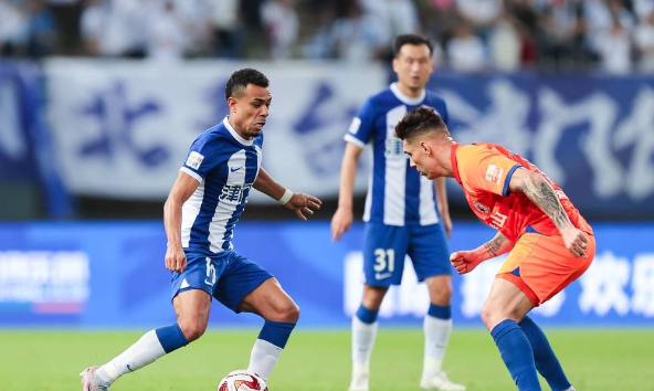 中超-崔康熙首秀贾德松乌龙 津门虎3-3泰山 中超-崔康熙首秀贾德松乌龙 津门虎3-3泰山