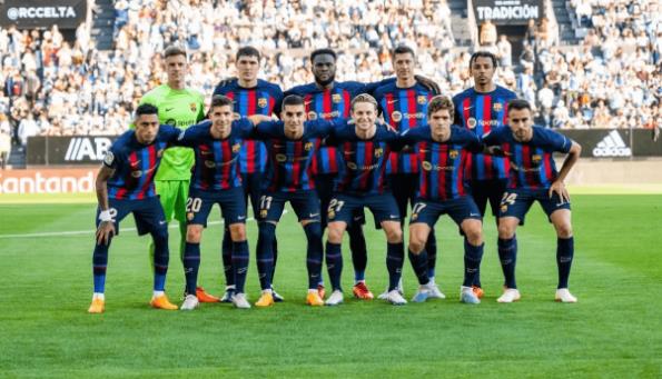 西甲大结局:巴萨夺冠压皇马 莱万金靴格刀助攻王 西甲大结局:巴萨夺冠压皇马 莱万金靴格刀助攻王