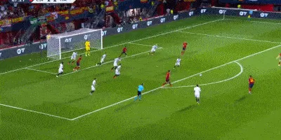 1686873438967809.gif 4.gif