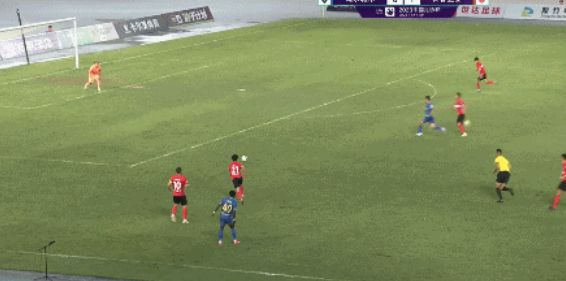 足协杯-塞尔吉尼奥1分钟2球 长春亚泰4-3逆转战胜南京城市 足协杯-塞尔吉尼奥1分钟2球 长春亚泰4-3逆转战胜南京城市