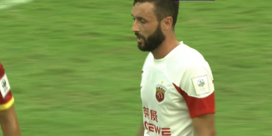 足协杯-平科破门吕文君李圣龙建功 上海海港3-1击败广州晋级 足协杯-平科破门吕文君李圣龙建功 上海海港3-1击败广州晋级