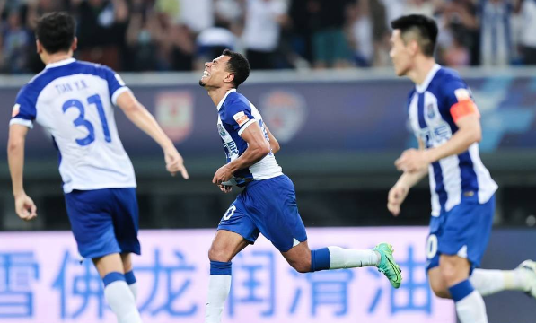 中超-梅里达传射罗萨梅开二度 津门虎3-2青岛海牛 中超-梅里达传射罗萨梅开二度 津门虎3-2青岛海牛