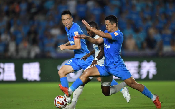 中超-普茨林曼巴破门 保级大战大连人1-1南通支云 中超-普茨林曼巴破门 保级大战大连人1-1南通支云