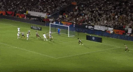 1690521834929746.gif 4.gif