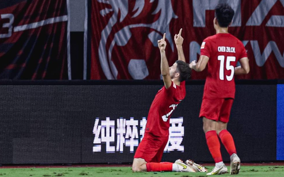 中超-康德拉科索维奇破门 梅州客家2-1大连人 中超-康德拉科索维奇破门 梅州客家2-1大连人