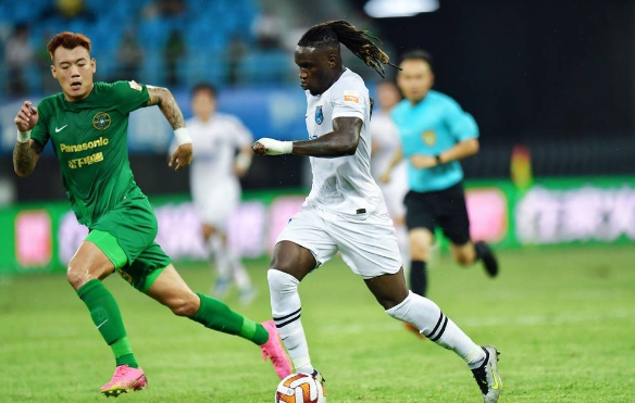 中超-浙江队1-1南通支云 穆谢奎射失点赵博染红 中超-浙江队1-1南通支云 穆谢奎射失点赵博染红