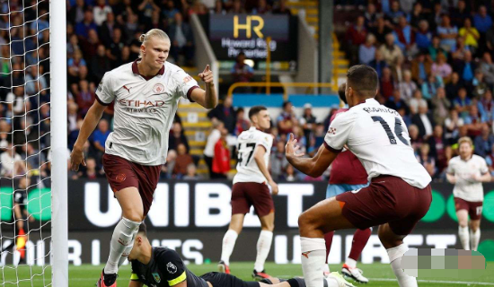 英超-哈兰德双响罗德里传射德布劳内伤退 曼城3-0轻取伯恩利取开门红 英超-哈兰德双响罗德里传射德布劳内伤退 曼城3-0轻取伯恩利取开门红