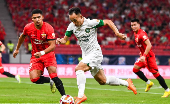 中超-穆谢奎补时绝杀 海港3-4不敌10人浙江赛季第二败 中超-穆谢奎补时绝杀 海港3-4不敌10人浙江赛季第二败