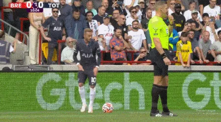 1691942161496059.gif 2.gif