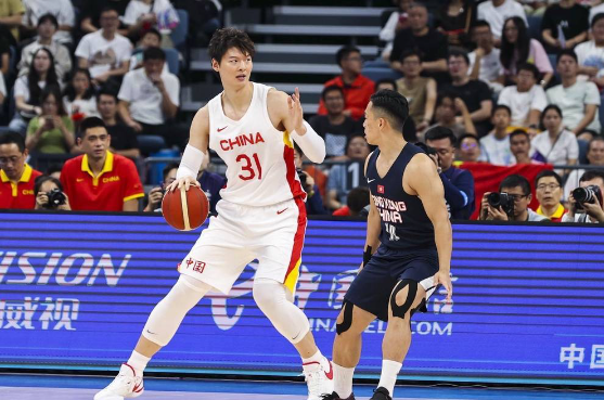 亚运-晋级8强!赵继伟16分张镇麟15分 中国男篮95-50轻取中国香港 亚运-晋级8强!赵继伟16分张镇麟15分 中国男篮95-50轻取中国香港