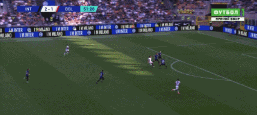 1696692796323903.gif 04.gif