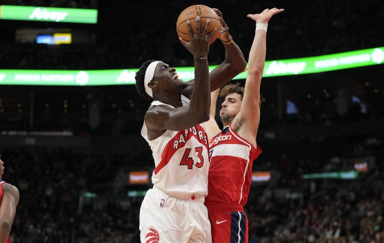 普尔低迷仅7分西亚卡姆19+8 巴恩斯23分猛龙134-98大胜奇才 普尔低迷仅7分西亚卡姆19+8 巴恩斯23分猛龙134-98大胜奇才