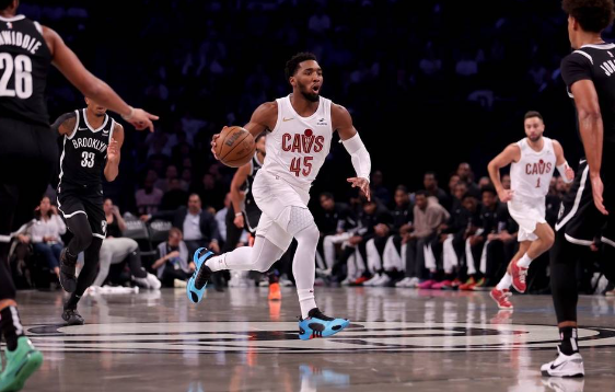 米切尔27+5+6&准绝杀 托马斯36分 骑士114-113险胜篮网 米切尔27+5+6&准绝杀 托马斯36分 骑士114-113险胜篮网