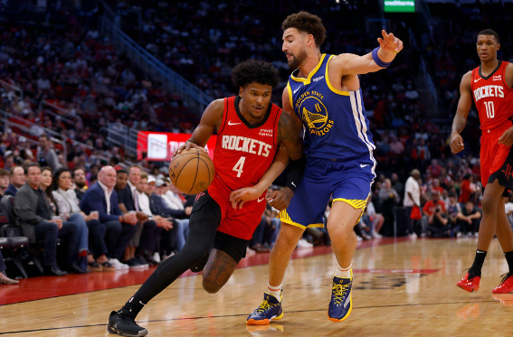 库里24+7+6 保罗首次替补8+7 杰伦-格林21+9 勇士106-95送火箭3连败 库里24+7+6 保罗首次替补8+7 杰伦-格林21+9 勇士106-95送火箭3连败